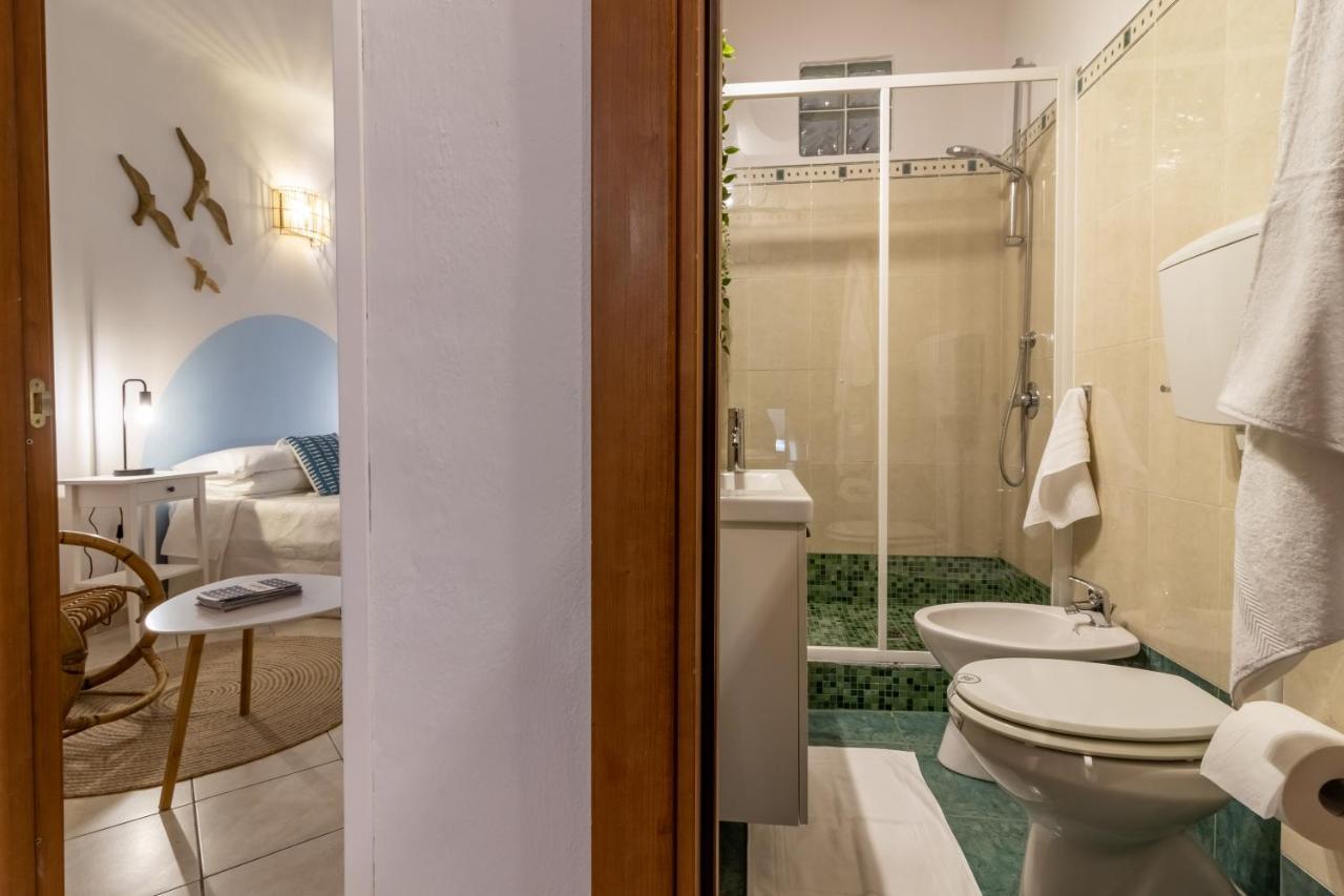 Down Town Blue Apartment La Spezia Buitenkant foto